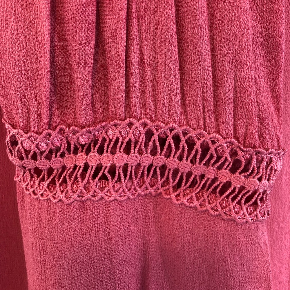 Cold Shoulder Top - Picture 4 of 6